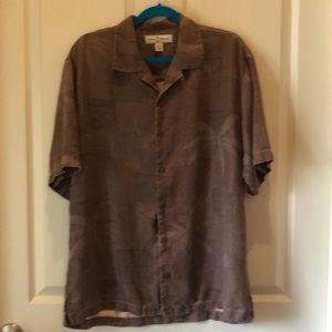 Tommy Bahama Men’s palm tree Collar shirt